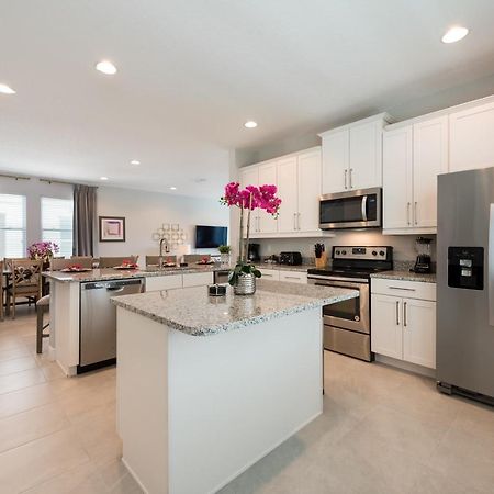 Vibrant Home By Rentyl Near Disney With Private Pool, Foosball Table & Resort Amenities - 7418M Orlando Extérieur photo